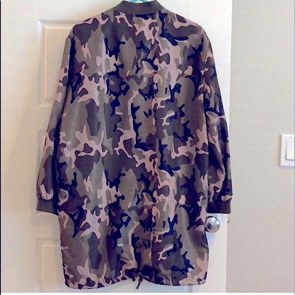 🆕Casual Lightweight Camouflage Zip-up Windbreaker Jacket w/Adjustable Bottom - Picture 2 of 16